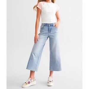 28 Buckle Hidden High-Rise Lightly Distressed Wide Leg Raw Hem